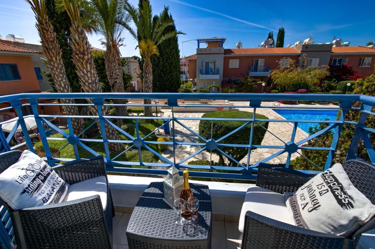 Antonia'S Palace Rooftop Jacuzzi Stunning View Paphos Esterno foto